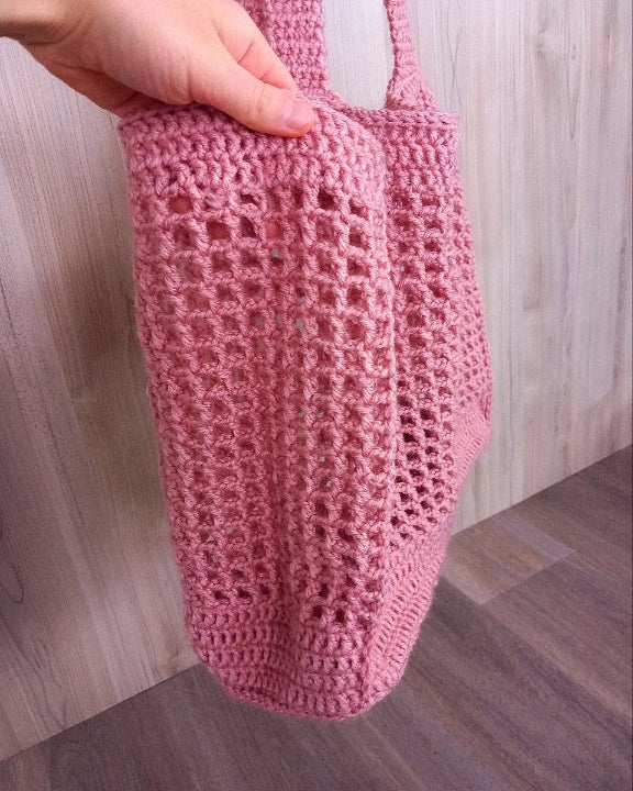 Rose crocheted bag